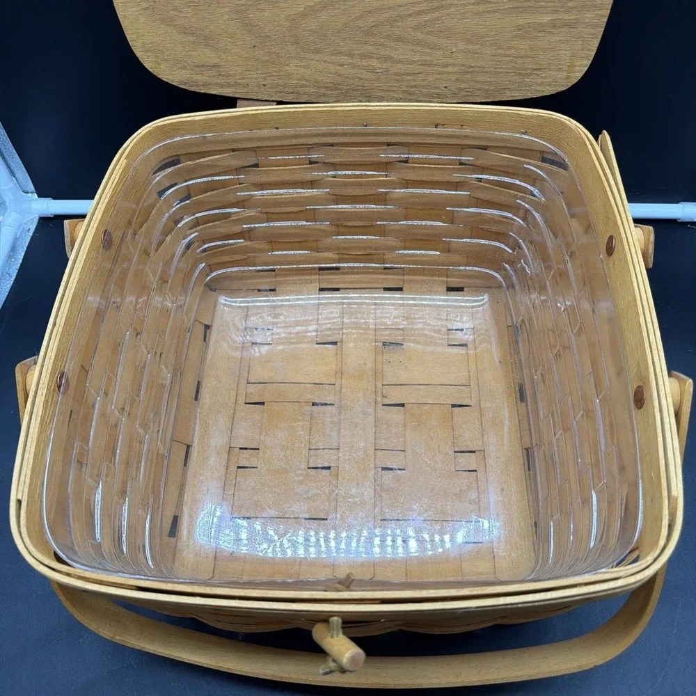 Longaberger 1997 Vintage Small Picnic Basket TAILGATE ROMANTIC CAMP BEACH KIDS